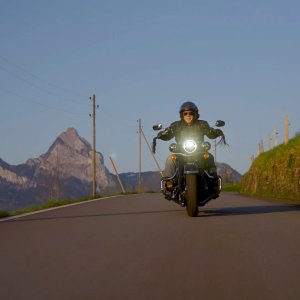 World’s first motorcycle ride powered by Synhelion’s solar gasoline