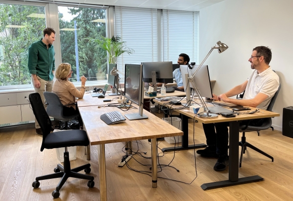 synhelion-team-office